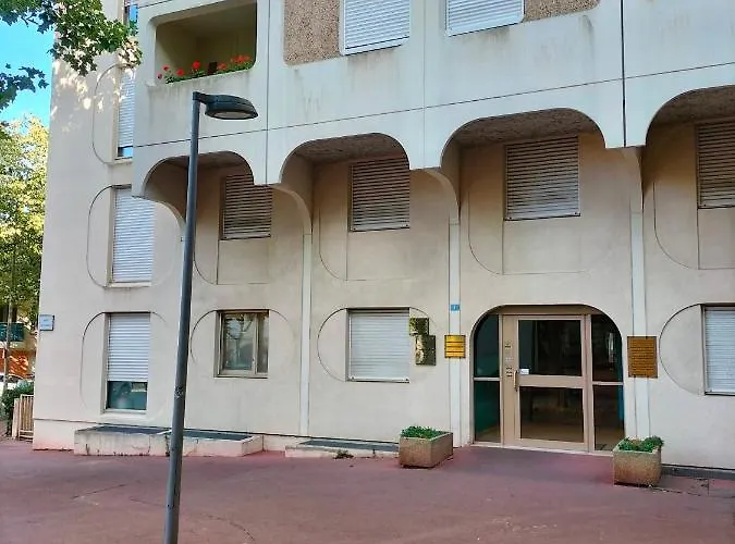 Appt D'artiste - 3 Ch - Parking